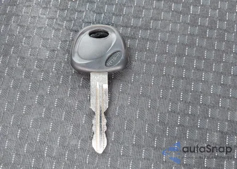 2008 Hyundai Accent Gs from USA, damaged, VIN KMHCM36C28U070250